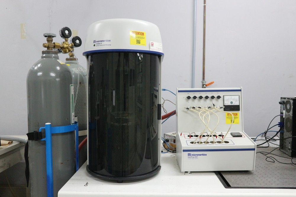 비표면적분석기